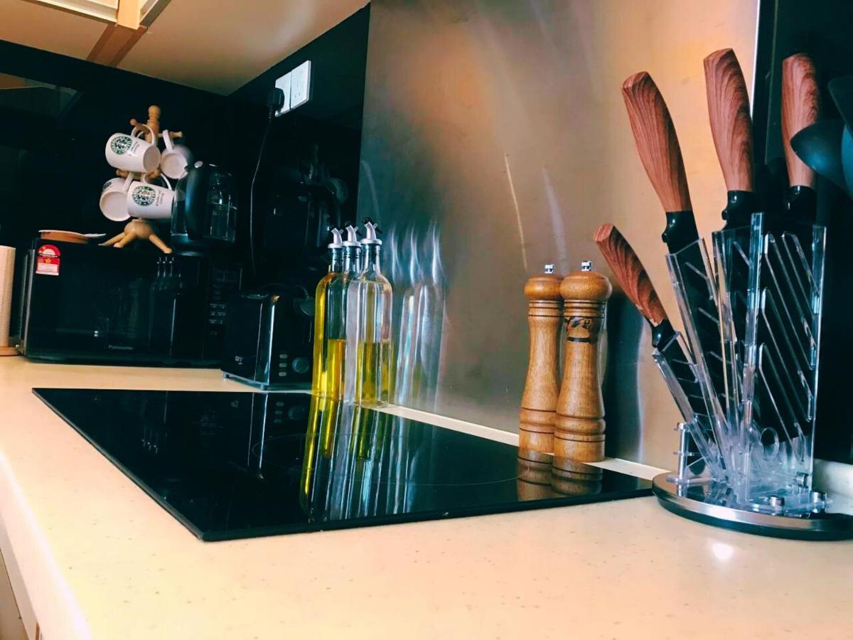 Backpackers Cozy Apartment Kl Sentral Kuala Lumpur Exteriör bild
