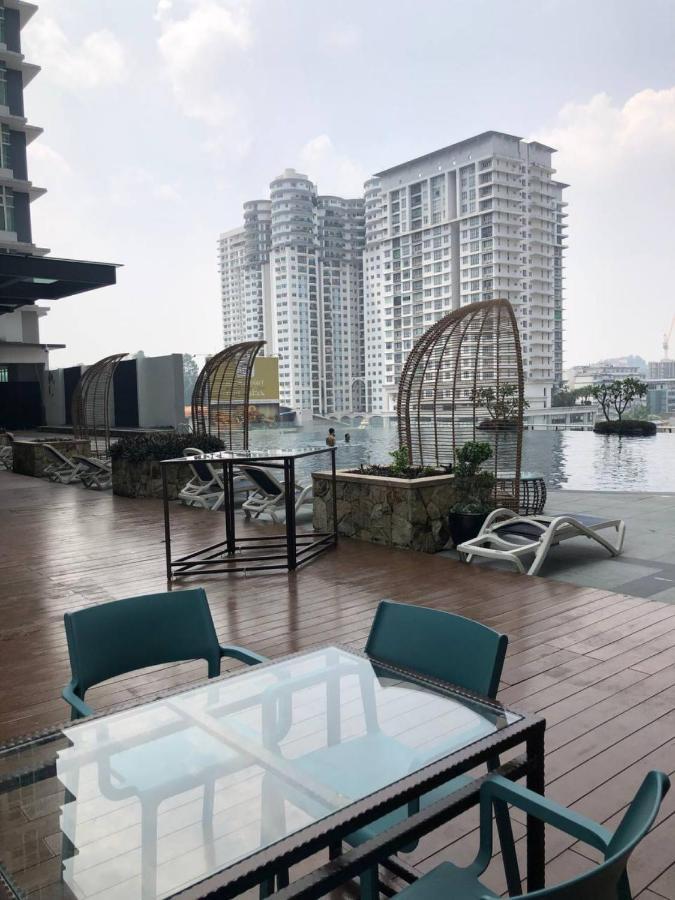 Backpackers Cozy Apartment Kl Sentral Kuala Lumpur Exteriör bild