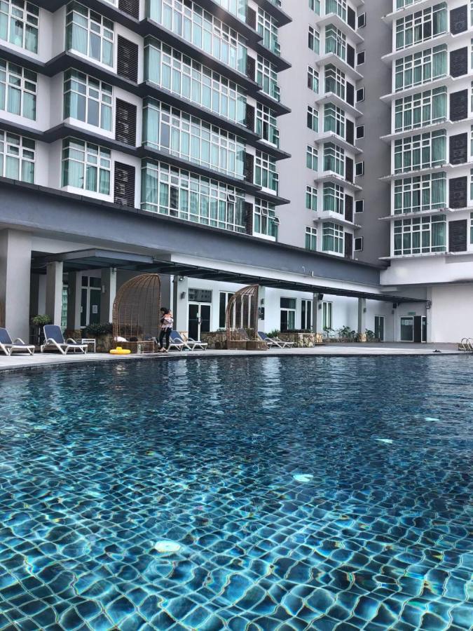 Backpackers Cozy Apartment Kl Sentral Kuala Lumpur Exteriör bild