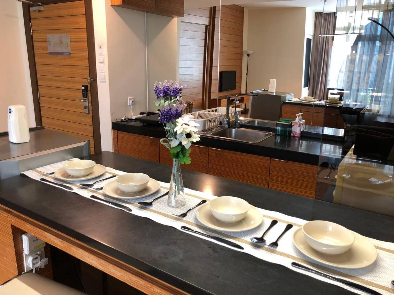 Backpackers Cozy Apartment Kl Sentral Kuala Lumpur Exteriör bild